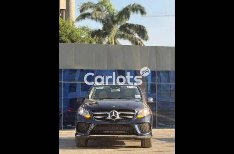Foreign used Mercedes Benz GLE350 2017 model for sale in Abuja, FCT - photo 6 of 7