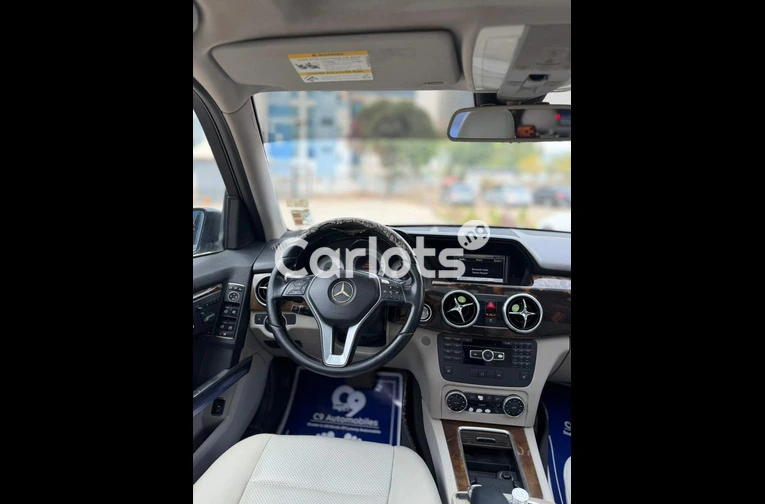 Belgium standard Mercedes Benz GLK350 2013 model full option for sale in Abuja, FCT - photo 5 of 7