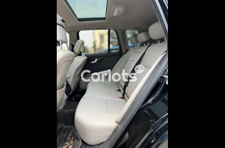 Belgium standard Mercedes Benz GLK350 2013 model full option for sale in Abuja, FCT - photo 6 of 7