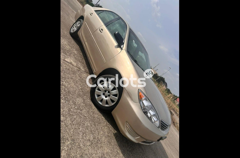 Cheap Toyota Camry 2006 Model - 6/7