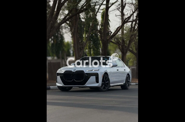 Foreign Used 2025 BMW 7 Series