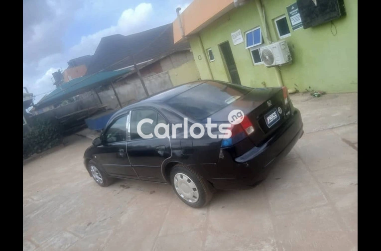 Nigerian Used UBER STANDARD 2004 HONDA CIVIC for sale in Ifako Ijaiye, Lagos - thumbnail 6