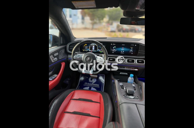Foreign used 2021 Mercedes Benz GLE63s AMG Coupe with Custom duty for sale in Abuja, FCT - thumbnail 3