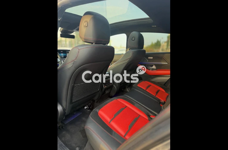 Foreign used 2021 Mercedes Benz GLE63s AMG Coupe with Custom duty for sale in Abuja, FCT - thumbnail 4