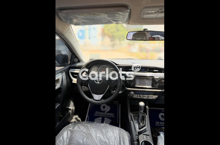Foreign used 2014 Toyota Corolla LE for sale in Abuja, FCT - photo 3 of 7