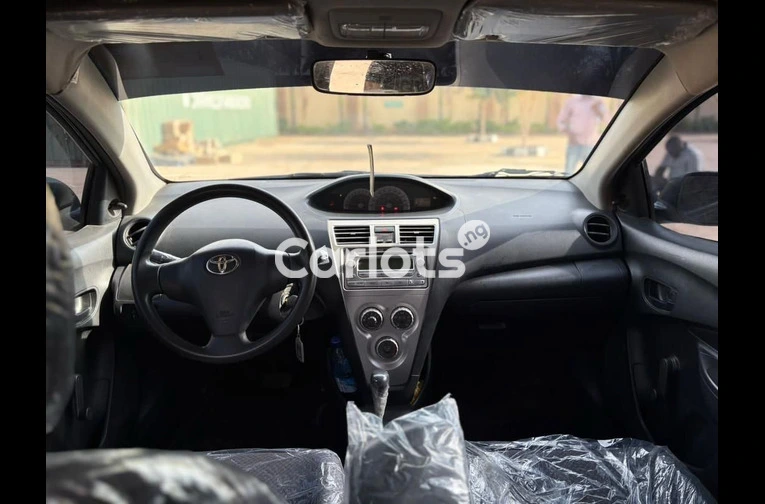 TOKS STANDARD 2008 TOYOTA YARIS - 4/7