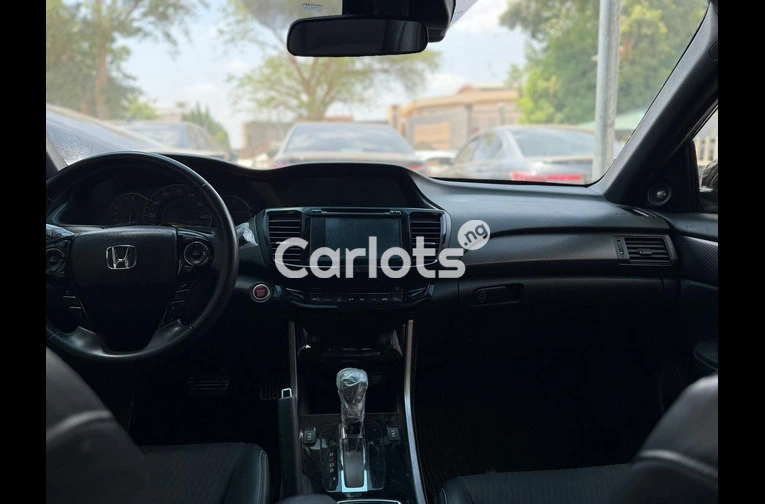 FOREIGN USED HONDA ACCORD 2017 MODEL FULL OPTION WITH CUSTOM DUTY for sale in Abuja, FCT - thumbnail 3