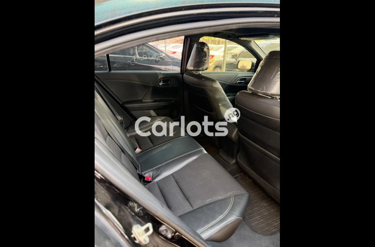 FOREIGN USED HONDA ACCORD 2017 MODEL FULL OPTION WITH CUSTOM DUTY for sale in Abuja, FCT - photo 5 of 7