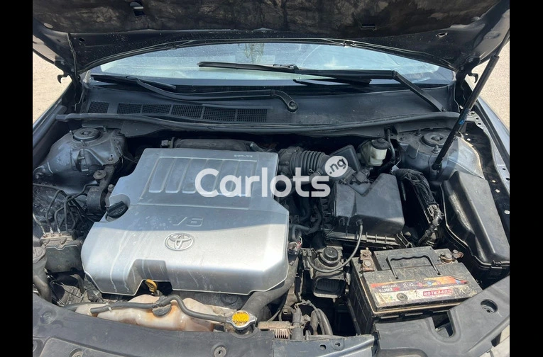 Foreign Used Extremely cleaned 2013 Toyota Camry for sale in Victoria Island, Lagos - thumbnail 2