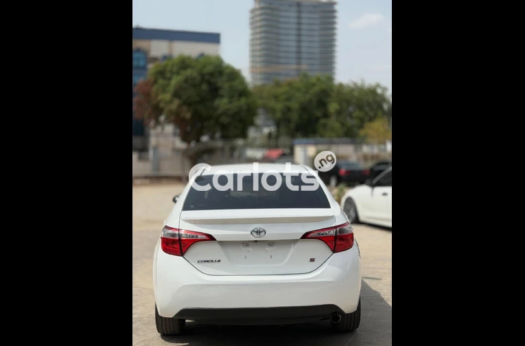 Foreign used 2015 Toyota Corolla X250 for sale in Abuja, FCT - photo 2 of 7
