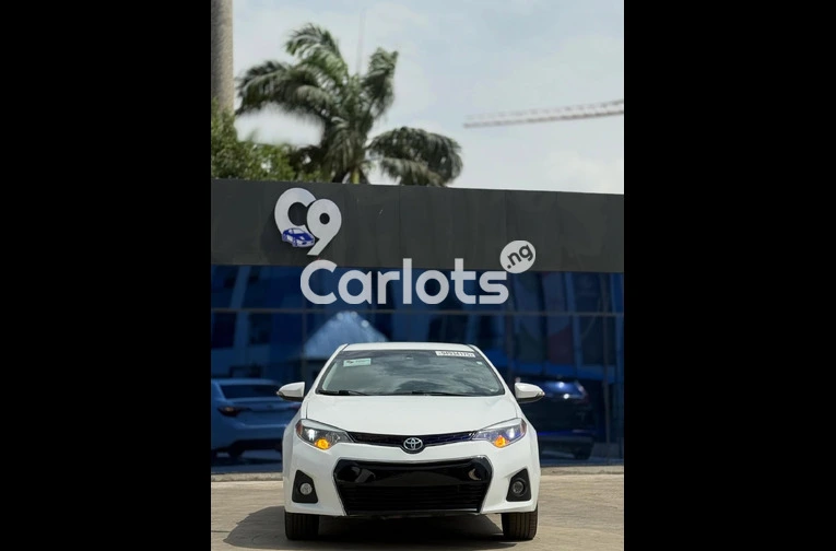 Foreign used 2015 Toyota Corolla X250 - 6/7