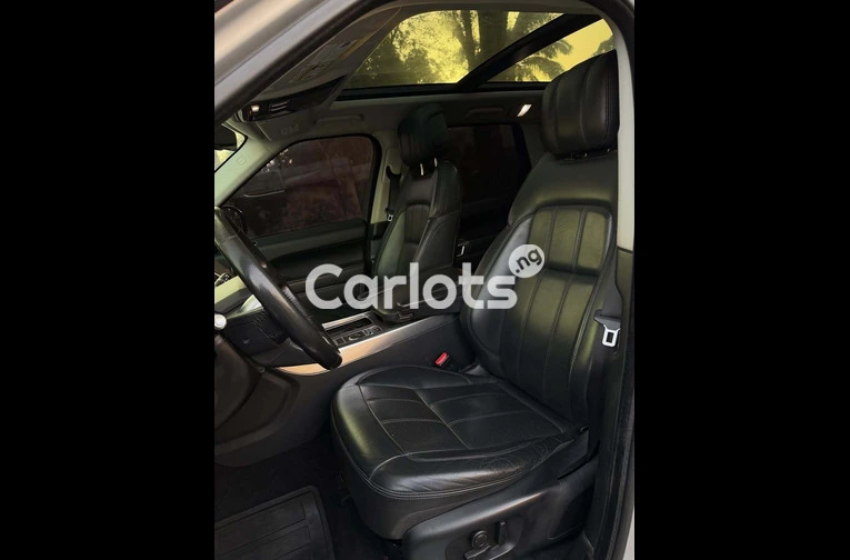 Foreign Used 2020 RANGE ROVER HSE FULL OPTION for sale in Asokoro, FCT - photo 6 of 7
