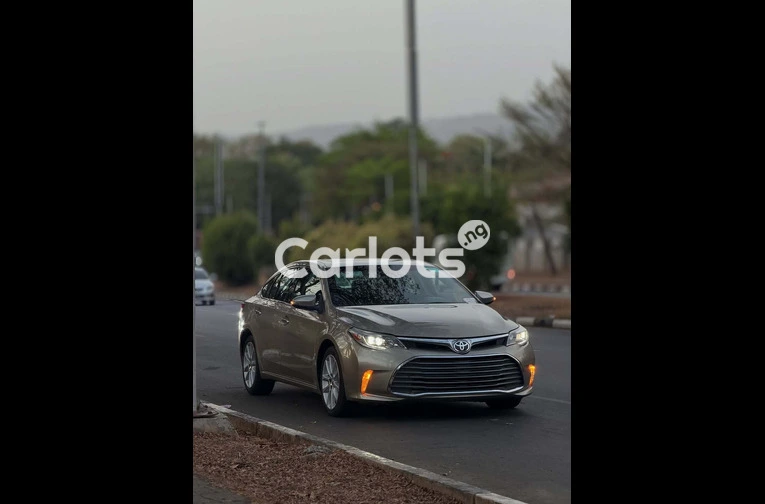 Foreign Used Toyota Avalon Limited 2015 for sale in Asokoro, FCT - thumbnail 3