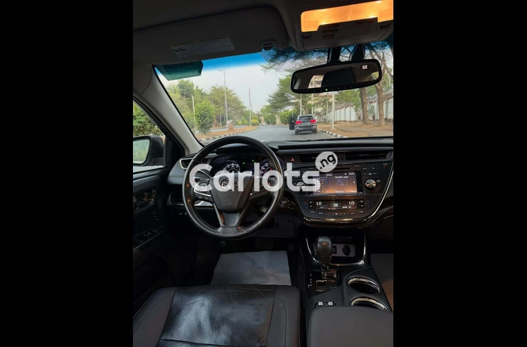 Foreign Used Toyota Avalon Limited 2015 for sale in Asokoro, FCT - thumbnail 4