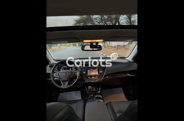 Foreign Used Toyota Avalon Limited 2015 for sale in Asokoro, FCT - photo 5 of 7