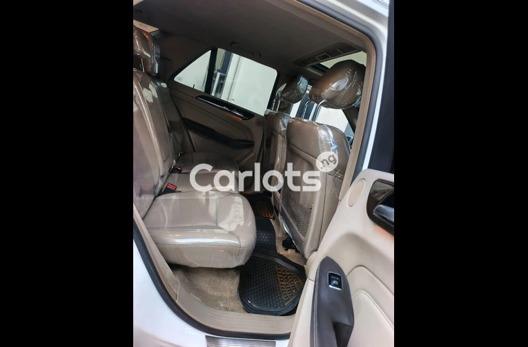 Foreign Used 2014/2015 Mercedes Benz ML350 for sale in Apese, Lagos - thumbnail 2