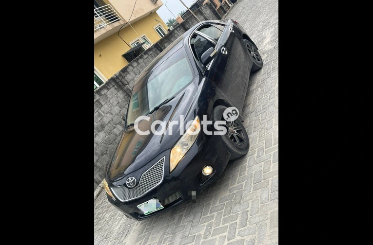 Foreign Used Clean 2010 Toyota Camry for sale in Apese, Lagos - photo 2 of 7