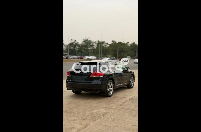 FOREIGN USED 2010 TOYOTA VENZA FULL OPTION - 6/7