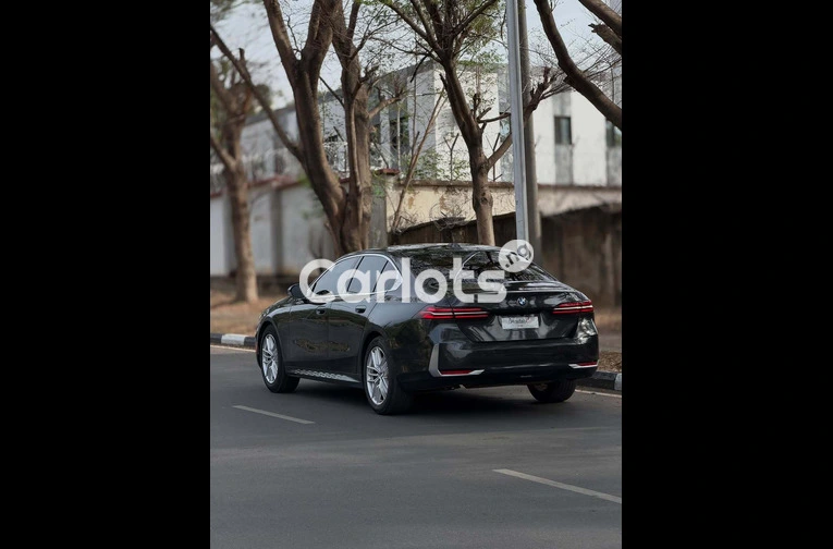 Foreign Used 2024 BMW 5 Series for sale in Asokoro, FCT - thumbnail 7