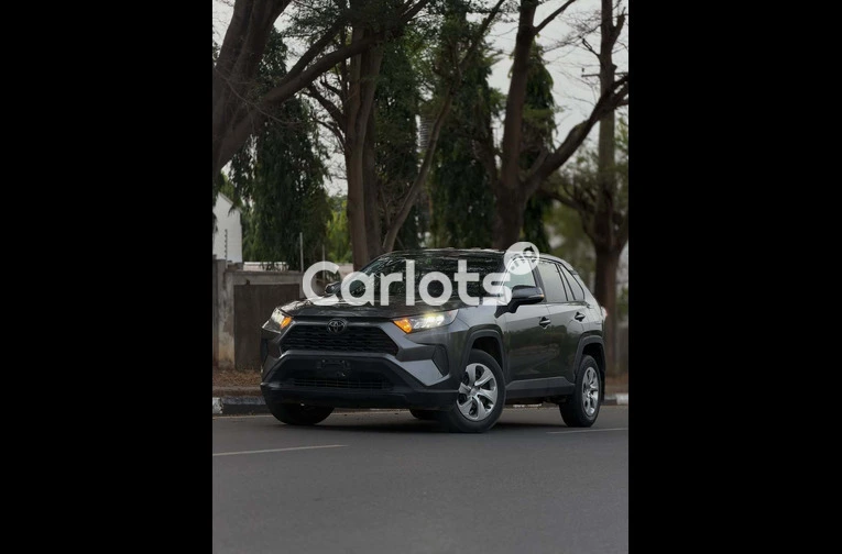 Toyota RAV4 2023