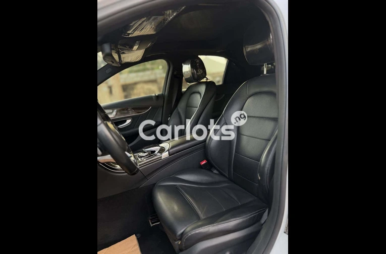 Foreign Used 2015 MERCEDES-BENZ C400 for sale in Asokoro, FCT - thumbnail 6