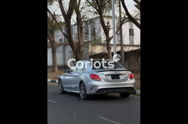 Foreign Used 2015 MERCEDES-BENZ C400 for sale in Asokoro, FCT - thumbnail 7
