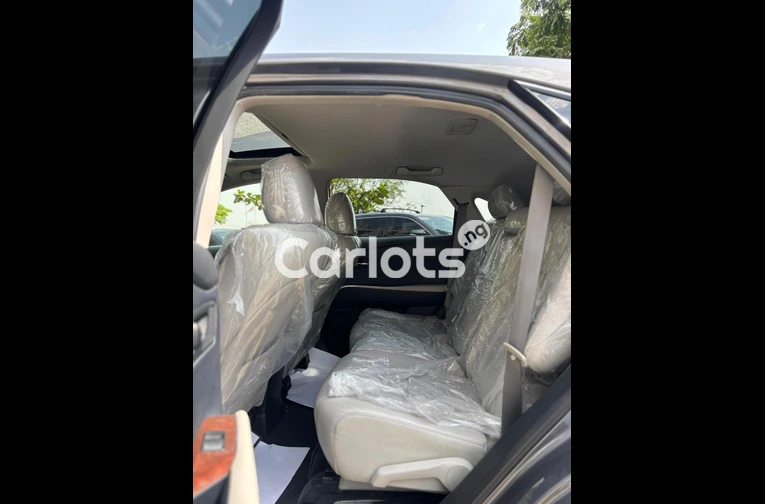 FOREIGN USED 2012 LEXUS RX350 HYBRID DRIVE for sale in Abuja, FCT - thumbnail 4