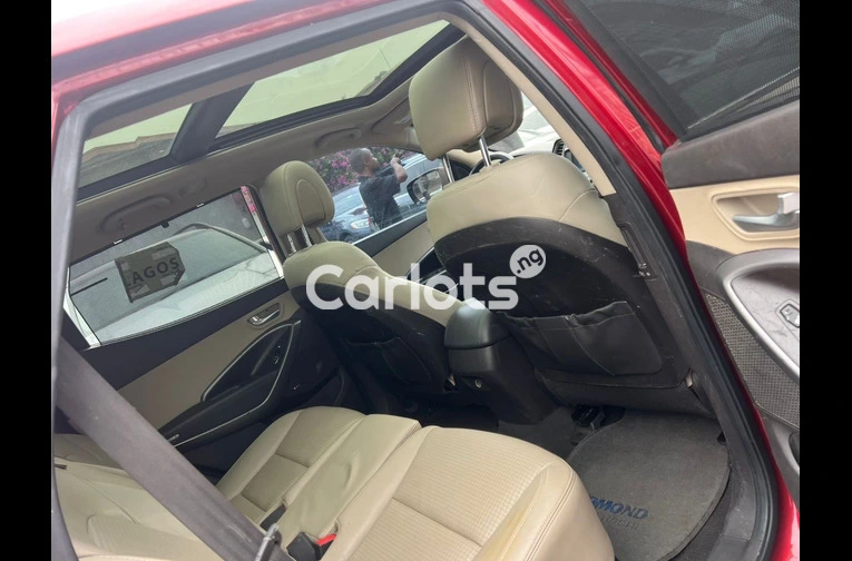 Hyundai Santa Fe Sport 2.0T Limited for sale in Lagos, Lagos - thumbnail 4