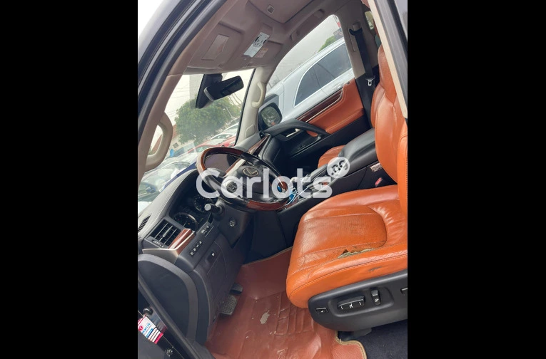 2016 Lexus LX570 for sale in Abuja, FCT - photo 2 of 5