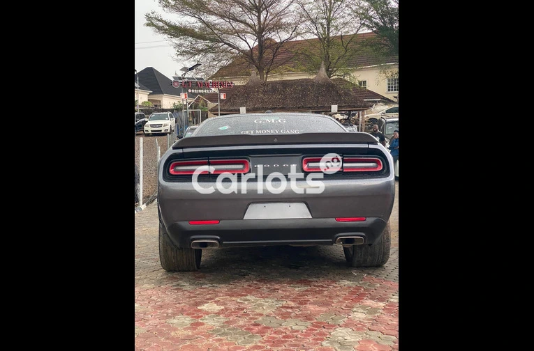 Foreign Used 2020 Dodge Challenger for sale in Abuja, FCT - photo 5 of 5