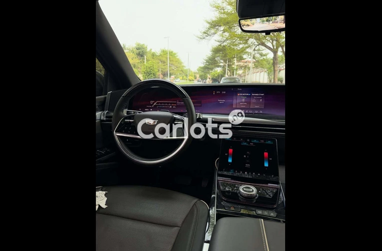 2025 Cadillac Escalade 600 FOREIGN USED for sale in Asokoro, FCT - photo 4 of 7