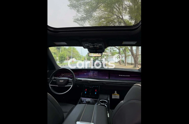 2025 Cadillac Escalade 600 FOREIGN USED for sale in Asokoro, FCT - photo 5 of 7