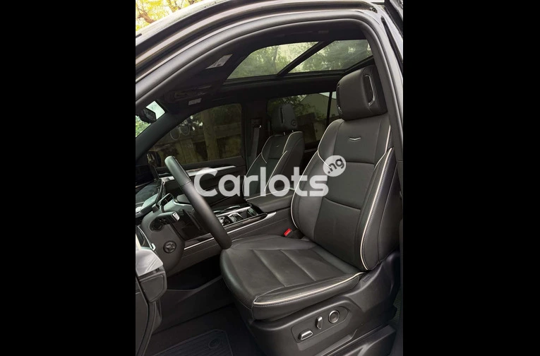 2025 Cadillac Escalade 600 FOREIGN USED for sale in Asokoro, FCT - thumbnail 6