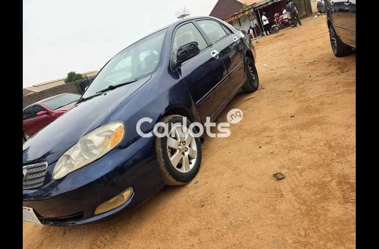 Toyota Corolla 2007 - 1/4
