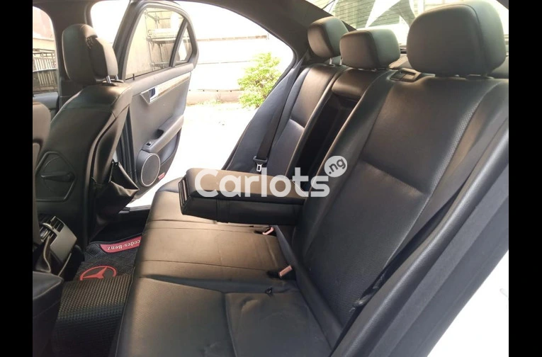 2009 MERCEDES BENZ C300 for sale in Abuja, FCT - photo 3 of 5