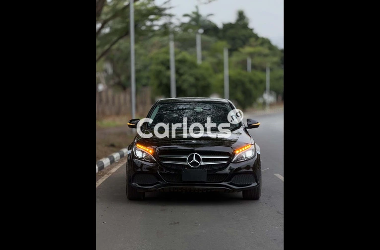 Foreign Used Mercedes-Benz C300 2015 for sale in Asokoro, FCT - thumbnail 2