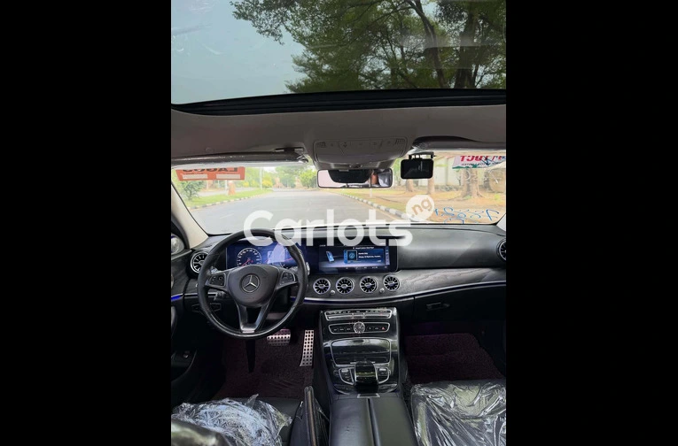 Foreign Used 2016 Mercedes-Benz E300 for sale in Asokoro, FCT - photo 5 of 7