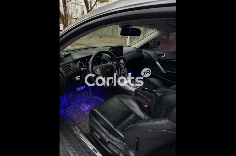 2010 HYUNDAI GENESIS FOREIGN USED - 4