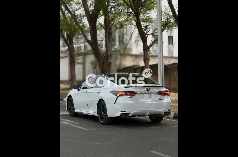 Toyota Camry 2021 TOKUNBO for sale in Asokoro, FCT - photo 7 of 7