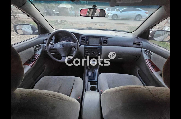 Belgium Grade Toyota Corolla 2004 for sale in Abuja, FCT - photo 4 of 4