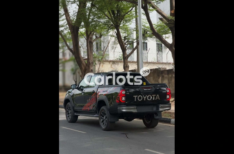 BRAND NEW 2025 TOYOTA HILUX ADVENTURE V6 – 0KM for sale in Asokoro, FCT - thumbnail 7
