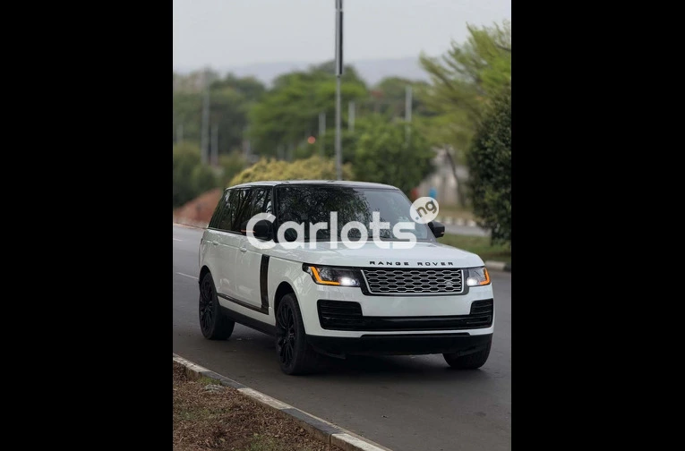 Foreign Used RANGE ROVER VOGUE SUPERCHARGED 2015 for sale in Asokoro, Abuja - photo 3 of 7