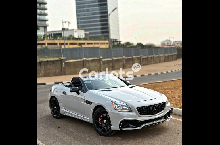 FOREIGN USED 2014 MERCEDES BENZ SLK CONVERTIBLE