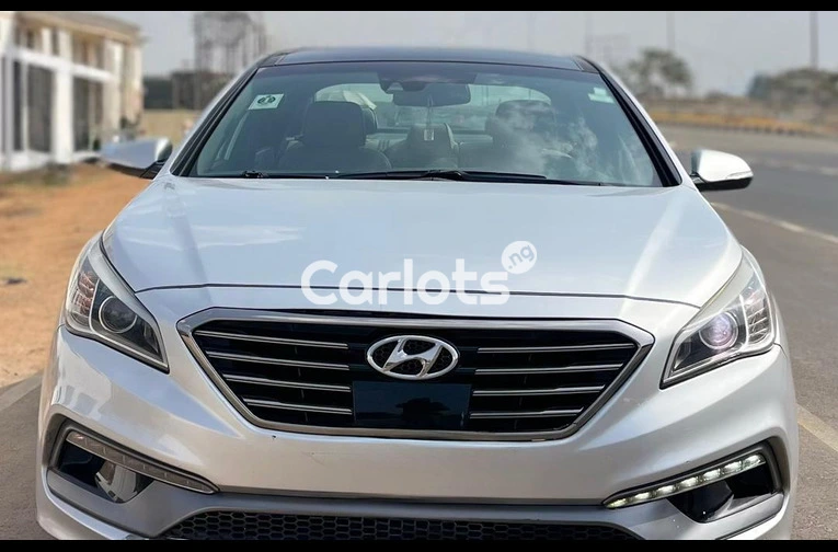 2015 HYUNDAI SONATA SPORT 2.0T FULL OPTION for sale in Abuja, FCT - thumbnail 2