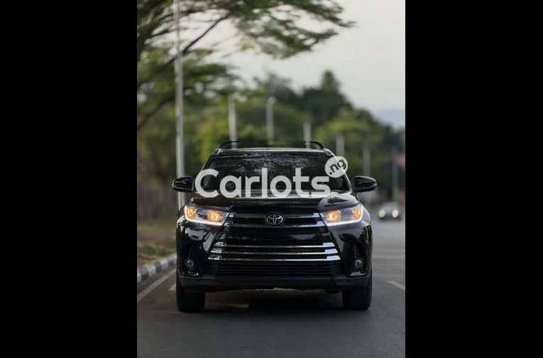 2015 Toyota Highlander XLE Foreign Used for sale in Asokoro, FCT - photo 2 of 7