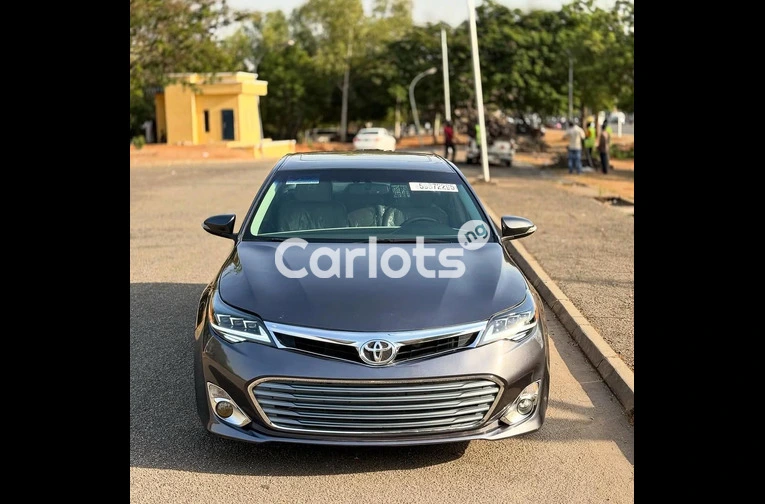 FOREIGN USED 2014 TOYOTA AVALON LIMITED for sale in Abuja