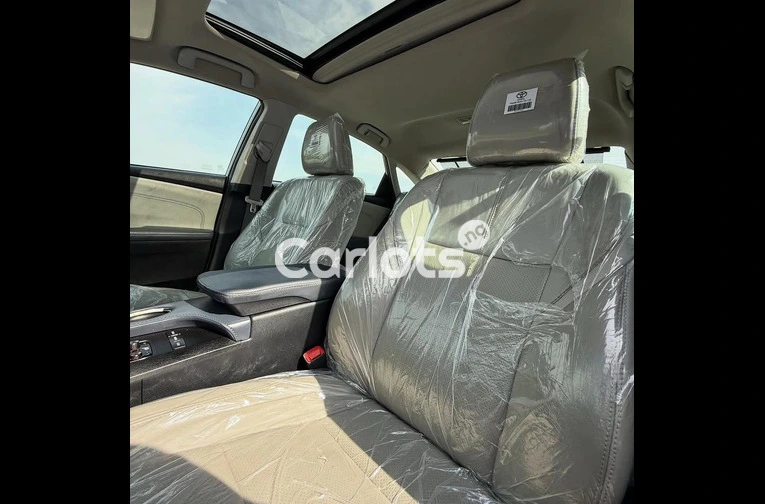 FOREIGN USED 2014 TOYOTA AVALON LIMITED for sale in Abuja, FCT - thumbnail 5