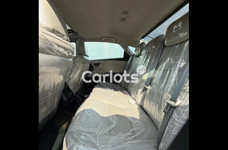 FOREIGN USED 2014 TOYOTA AVALON LIMITED for sale in Abuja, FCT - thumbnail 6