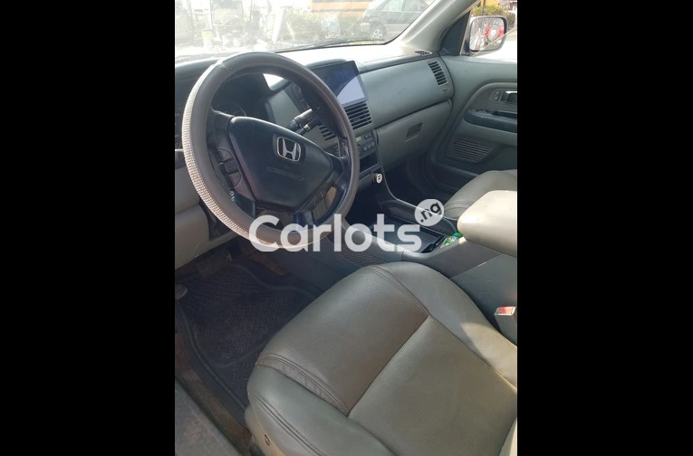 Nigerian Used Registered Honda Pilot 2007 for sale in Apese, Lagos - photo 3 of 7