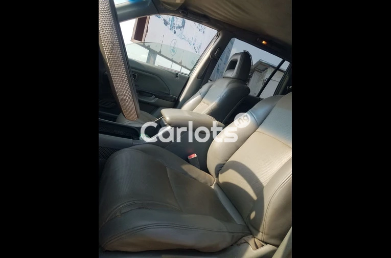 Nigerian Used Registered Honda Pilot 2007 for sale in Apese, Lagos - thumbnail 4